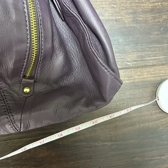 Luxe Unique Purple Leather Handbag - Picture 8 of 14
